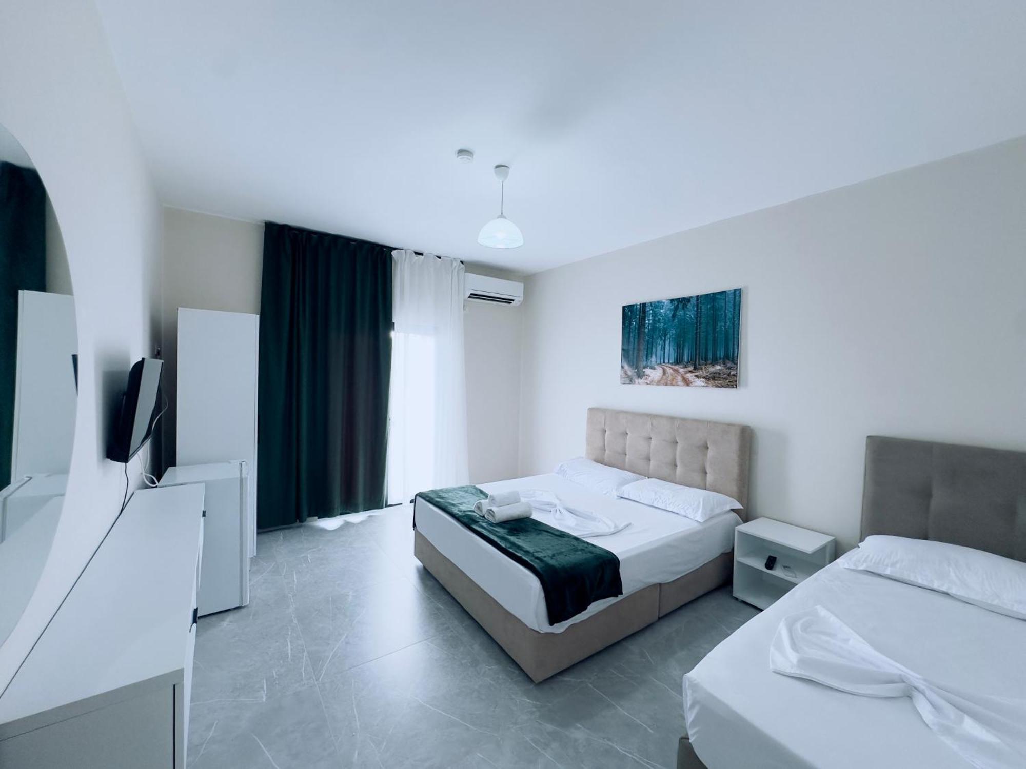 Molla Hotel Restorant Shëngjin 외부 사진