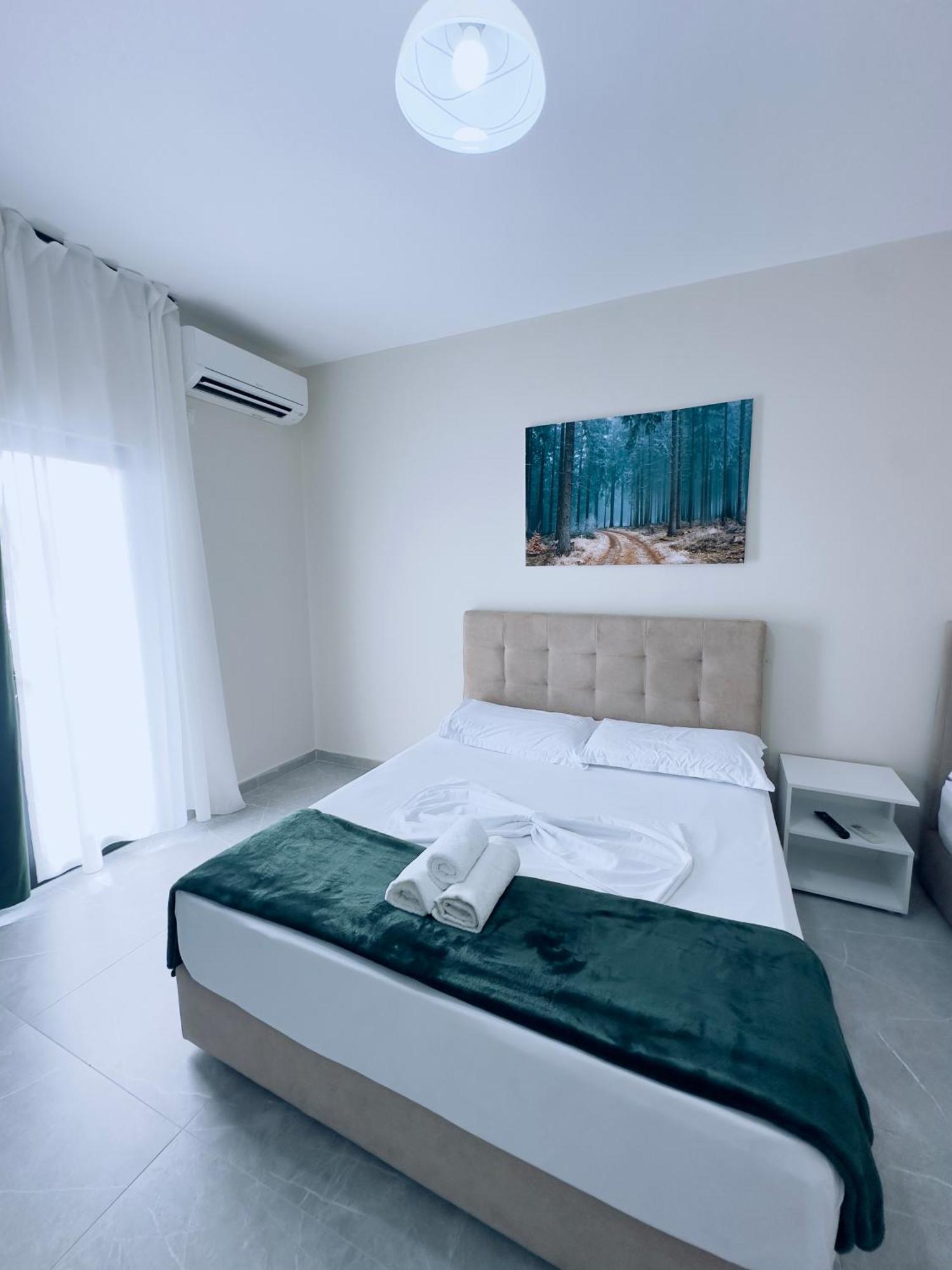 Molla Hotel Restorant Shëngjin 외부 사진